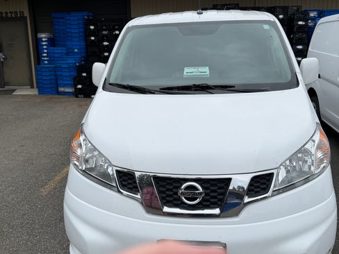 Used 2021 Nissan NV200 SV FWD image 4
