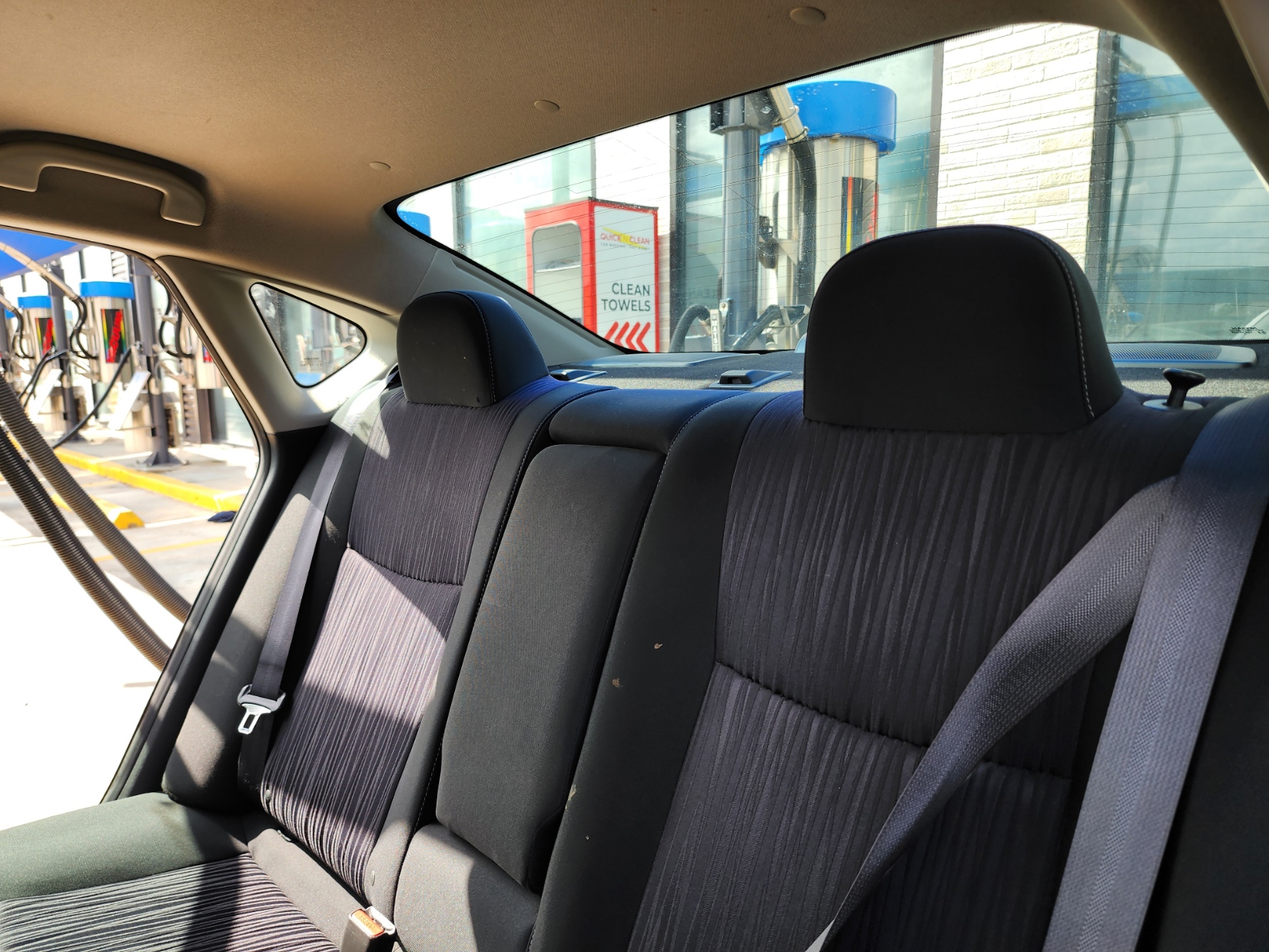 Used 2019 Nissan Sentra SV FWD image 12