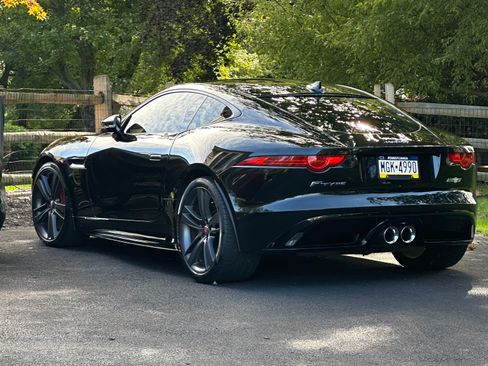 Used 2017 Jaguar F-TYPE S British Design Edition image 4