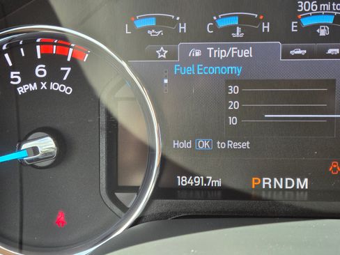 Used 2022 Ford F250 Lariat image 17