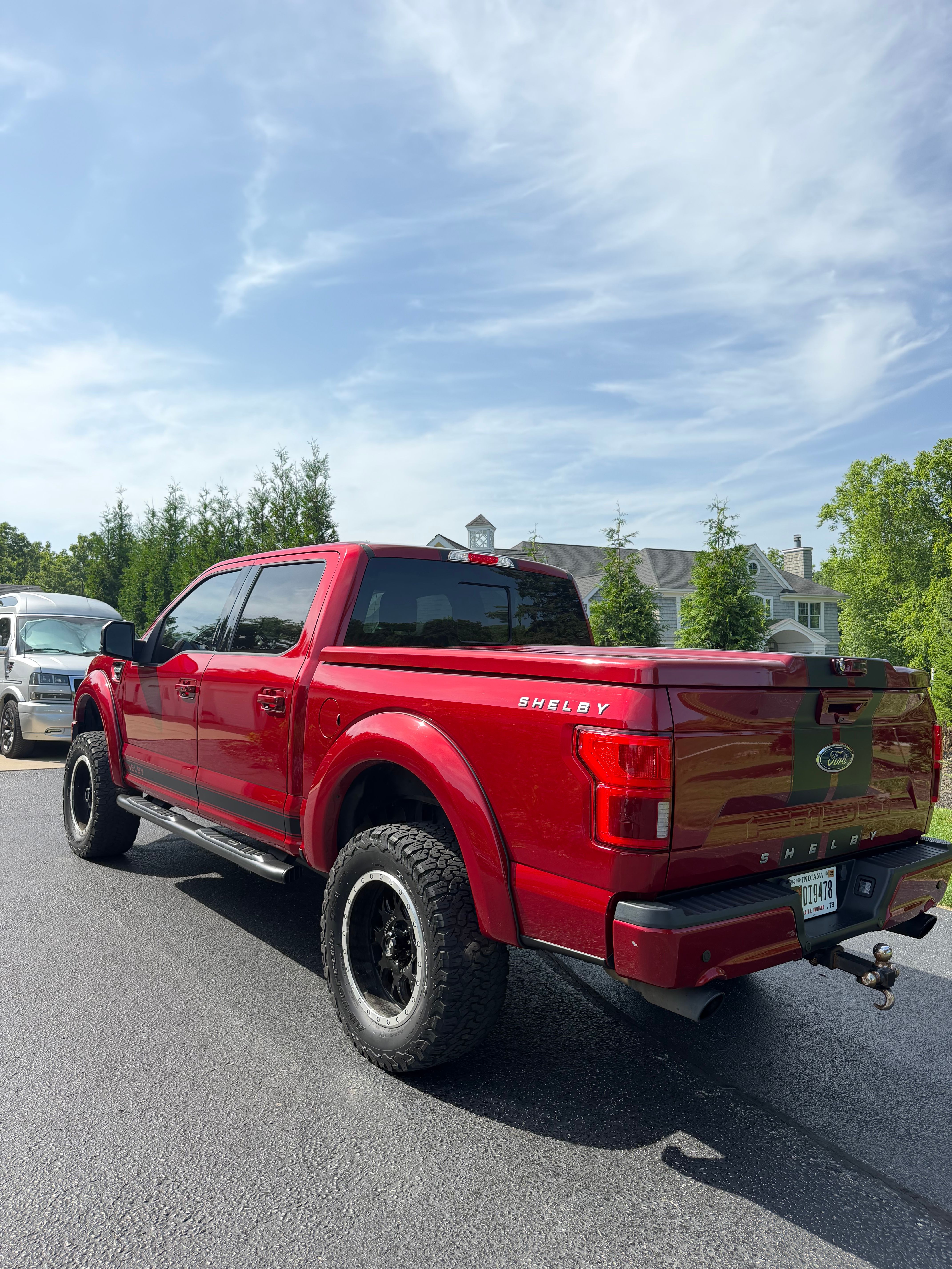 Used 2018 Ford F150 Lariat w/ Equipment Group 502A Luxury AWD/4WD image 10