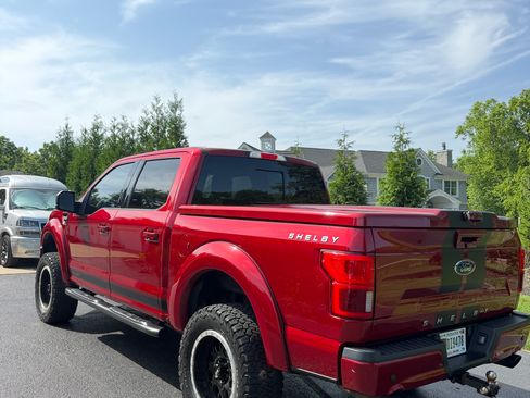 Used 2018 Ford F150 Lariat w/ Equipment Group 502A Luxury AWD/4WD image 10