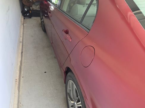Used 2010 Honda Civic LX image 2