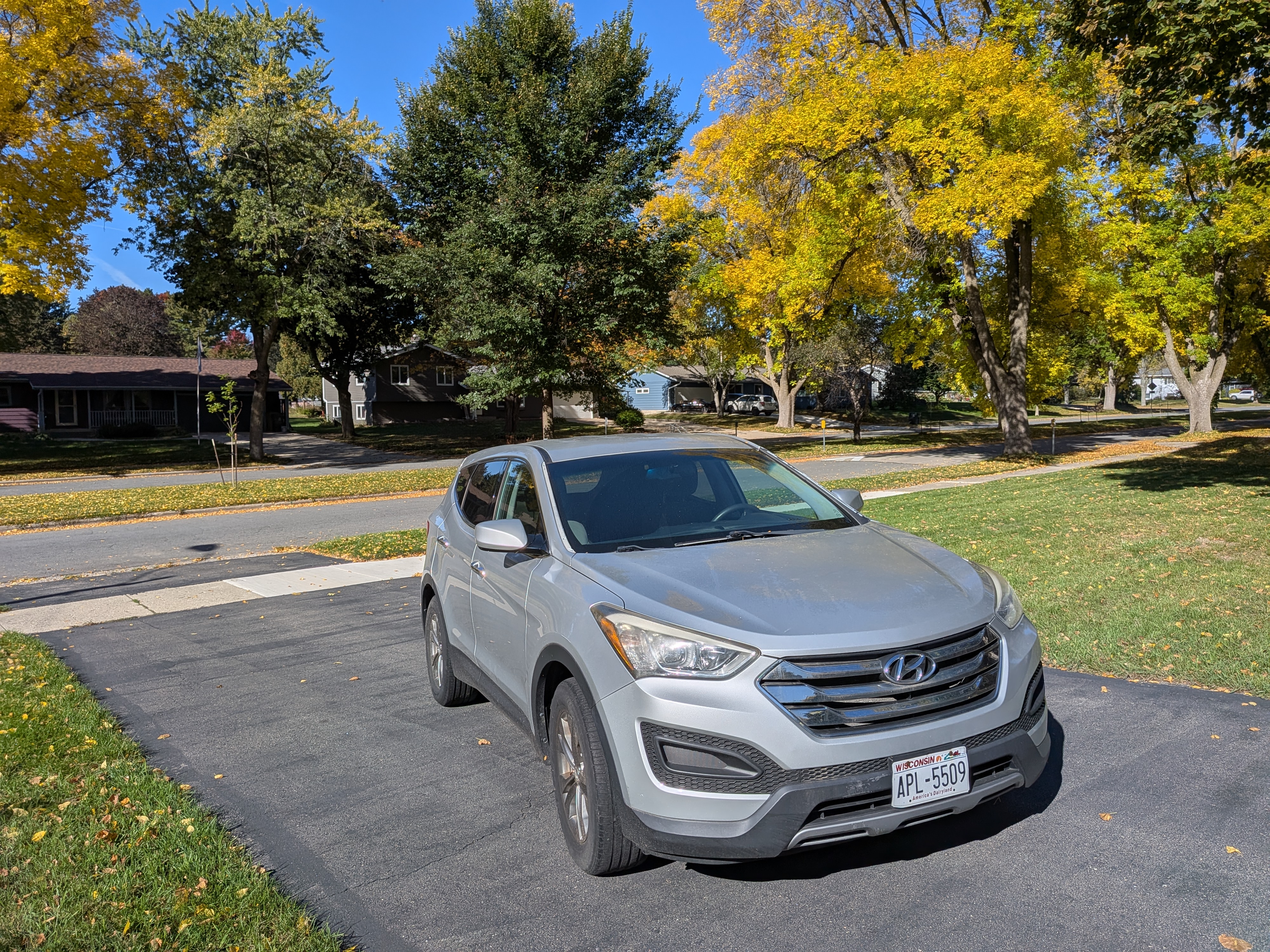 Used 2014 Hyundai Santa Fe Sport AWD/4WD image 1