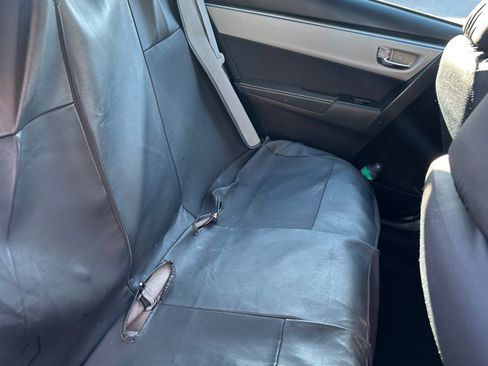 Used 2016 Toyota Corolla LE image 8