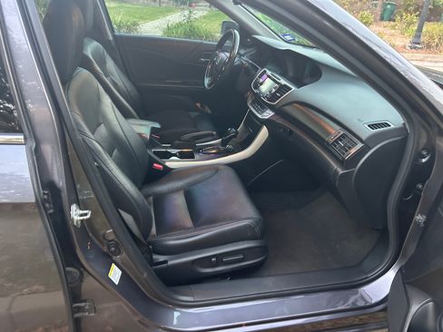 Used 2014 Honda Accord EX-L image 10