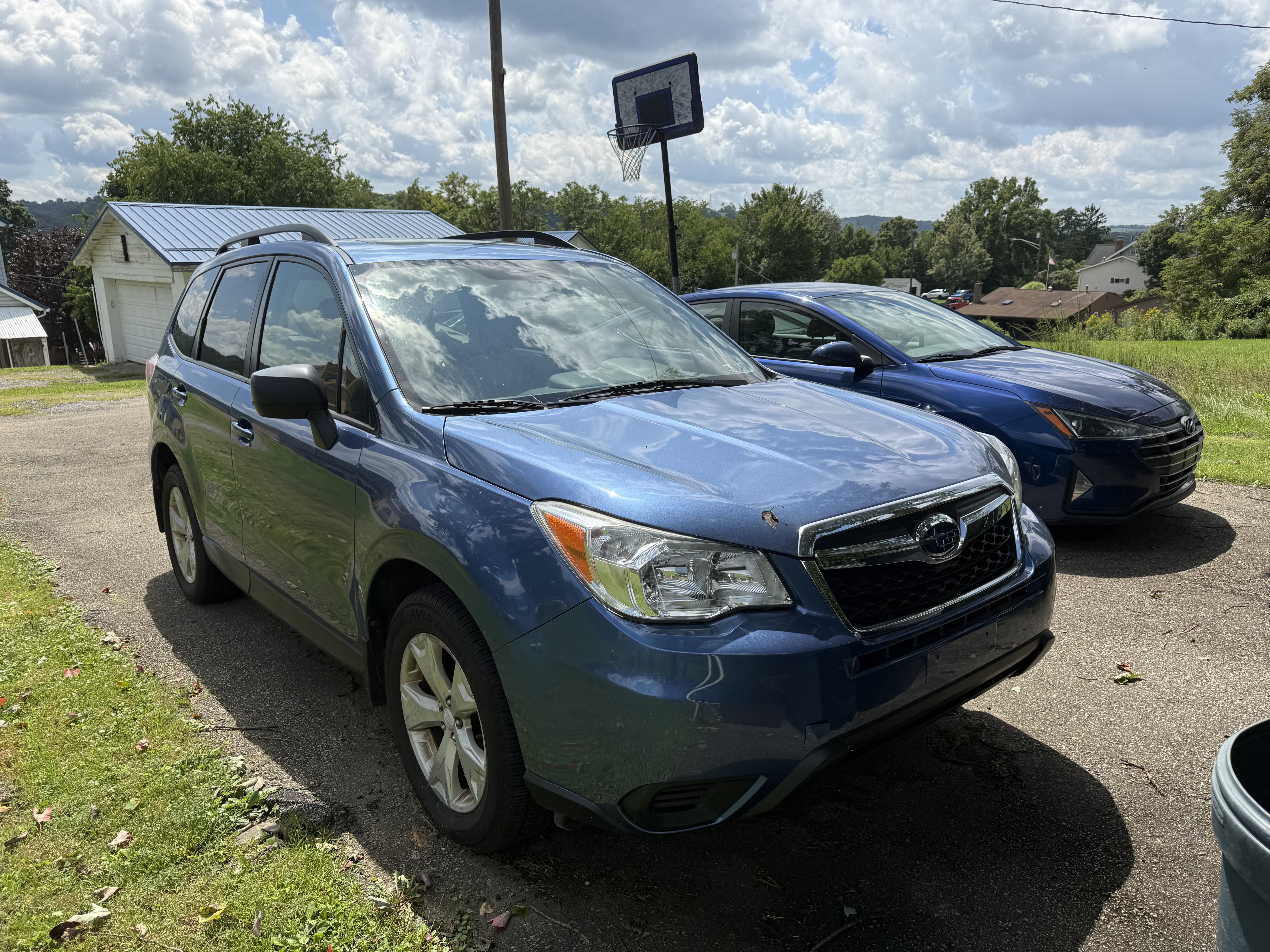 Used 2015 Subaru Forester 2.5i Premium w/ All-Weather Package AWD/4WD image 4