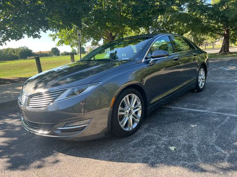 Used 2015 Lincoln MKZ AWD w/ Equipment Group 102A Reserve image 38