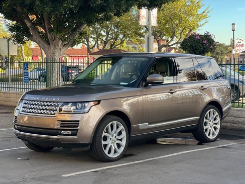 Used 2015 Land Rover Range Rover Supercharged AWD/4WD image 5