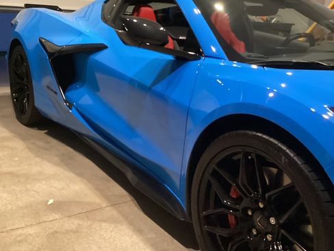 Used 2024 Chevrolet Corvette Z06 image 6