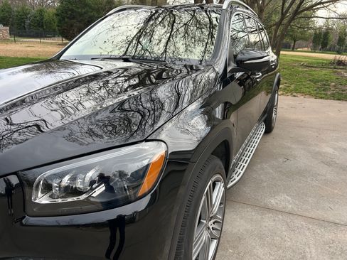 Used 2020 Mercedes-Benz GLS 450 4MATIC image 9