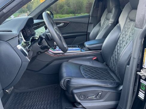 Used 2021 Audi SQ8 Prestige image 11