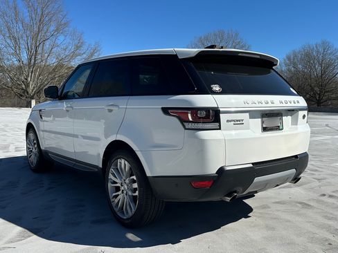 Used 2017 Land Rover Range Rover Sport HSE image 6