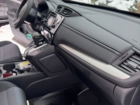 Used 2018 Honda CR-V LX image 14