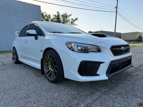 Used 2020 Subaru WRX STI AWD/4WD image 9