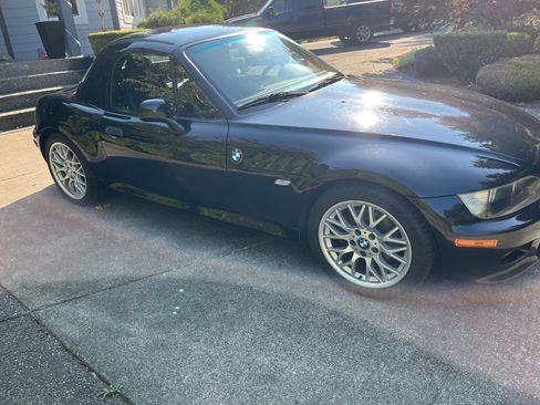 Used 2001 BMW Z3 3.0i RWD image 4