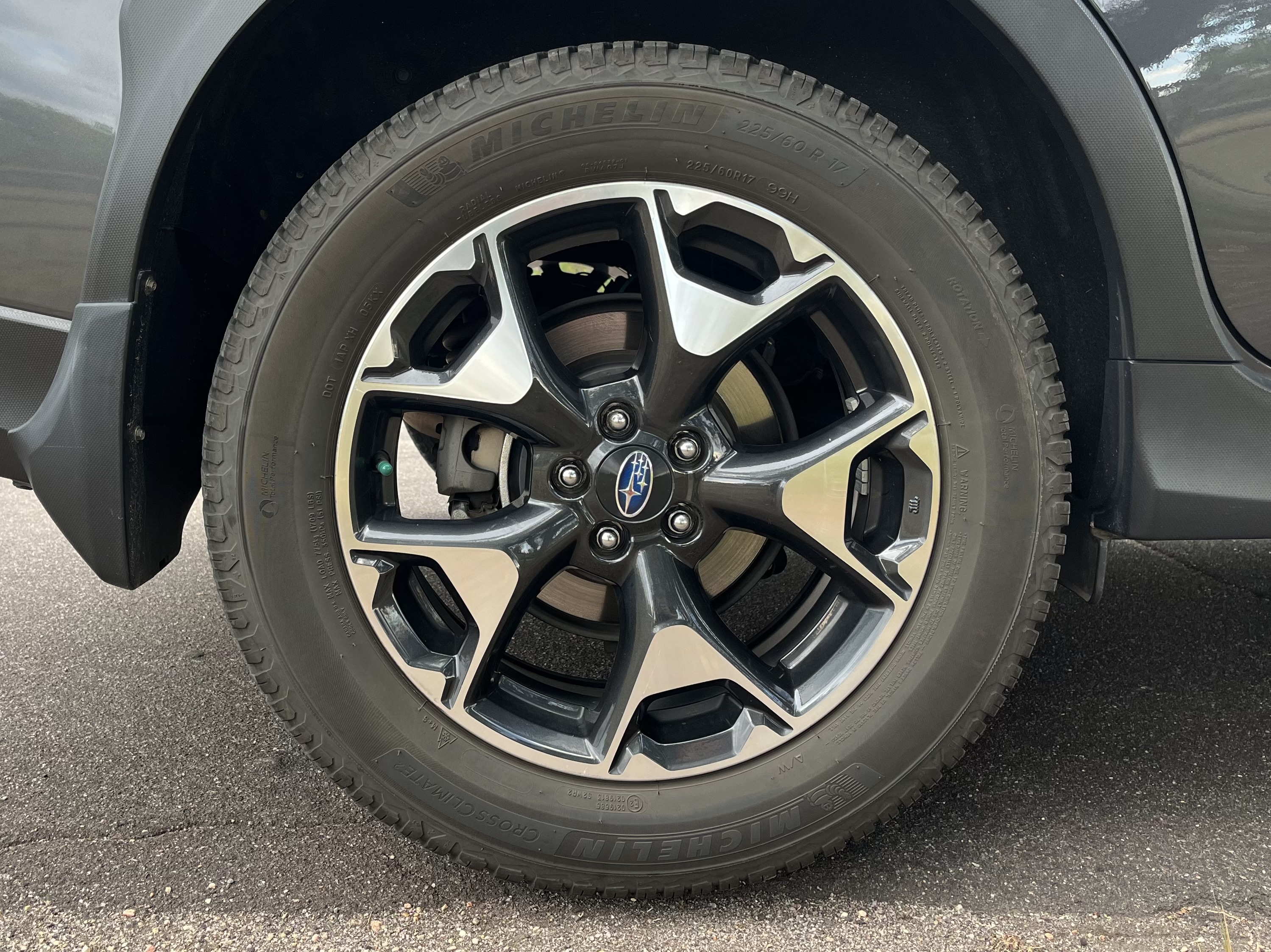 Used 2020 Subaru Crosstrek 2.0i Premium w/ Moonroof Package 1 AWD/4WD image 17