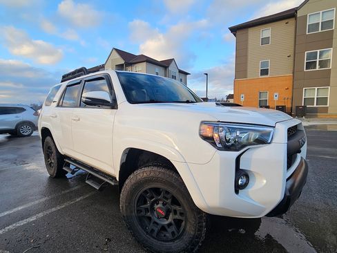 Used 2024 Toyota 4Runner TRD Pro image 4