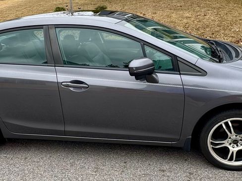 Used 2014 Honda Civic EX-L image 2