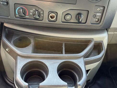 Used 2012 Ford E-250 and Econoline 250 w/ PWR Group image 9