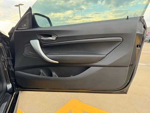 Used 2014 BMW M235i Coupe image 29