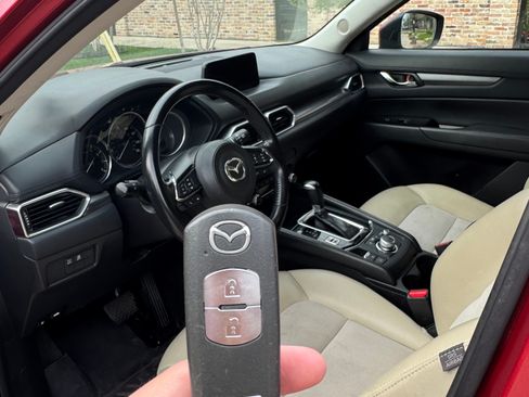 Used 2019 MAZDA CX-5 Touring image 27