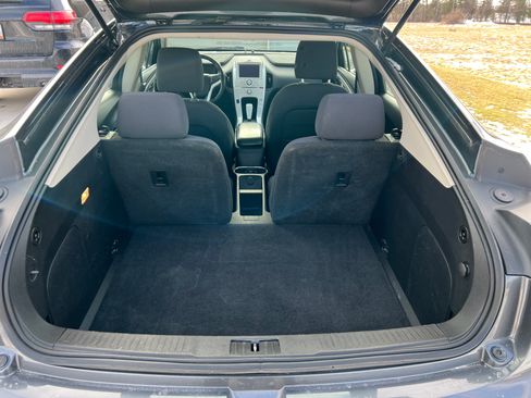 Used 2013 Chevrolet Volt w/ Enhanced Safety Package 2 image 15