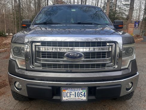 Used 2014 Ford F150 XLT w/ Equipment Group 302A Luxury image 8