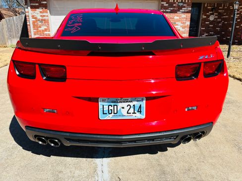 Used 2013 Chevrolet Camaro ZL1 image 10