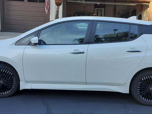 Used 2023 Nissan Leaf SV Plus image 4