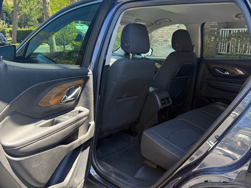 Used 2018 GMC Terrain SLE FWD image 9