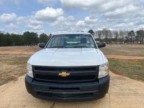 Used 2012 Chevrolet Silverado 1500 W/T image 2