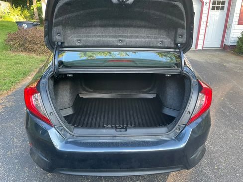 Used 2018 Honda Civic EX-T image 20