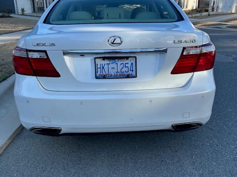 Used 2007 Lexus LS 460 image 11