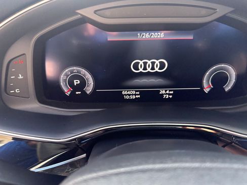 Used 2019 Audi Q8 Premium w/ Convenience Package image 10