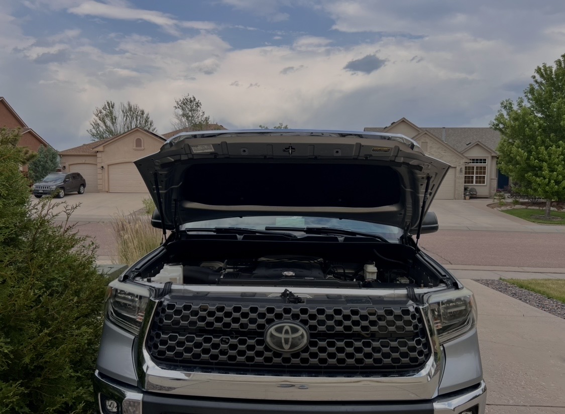 Used 2018 Toyota Tundra SR5 w/ TRD Off Road Package AWD/4WD image 1