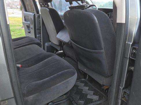 Used 2005 Dodge Ram 2500 Truck SLT w/ Trailer Tow Group image 5