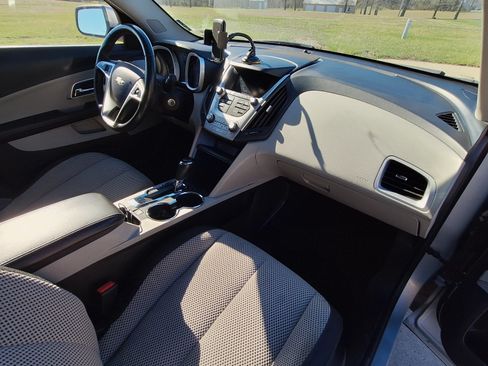 Used 2016 Chevrolet Equinox LT w/ Convenience Package image 10