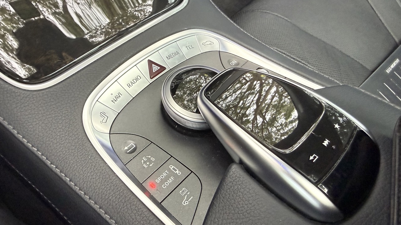 Used 2017 Mercedes-Benz S 550e image 29