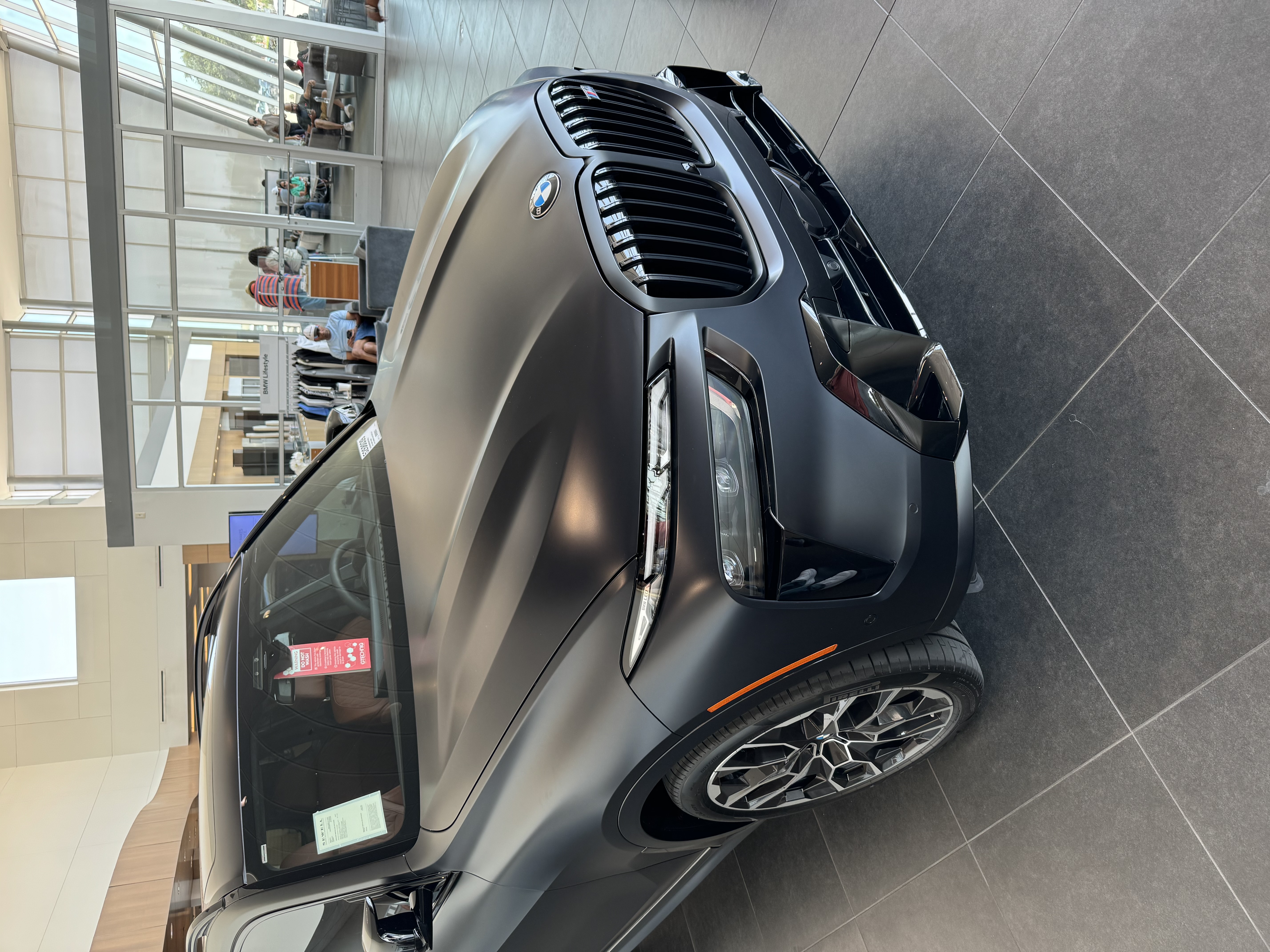 Used 2025 BMW X7 M60i AWD/4WD image 2