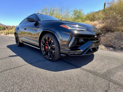 Used 2024 Lamborghini Urus S
