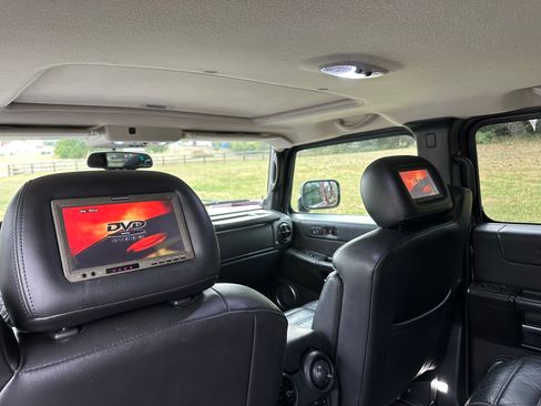 Used 2006 HUMMER H2 Luxury image 13
