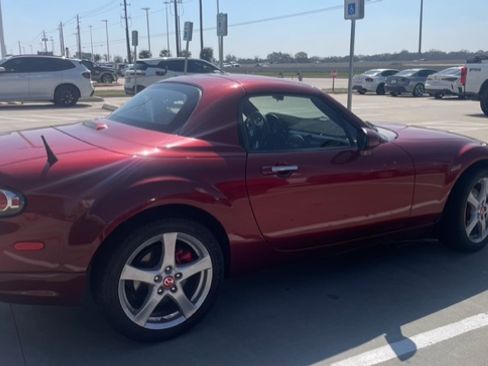 Used 2008 MAZDA MX-5 Miata Grand Touring w/ Premium Pkg image 10