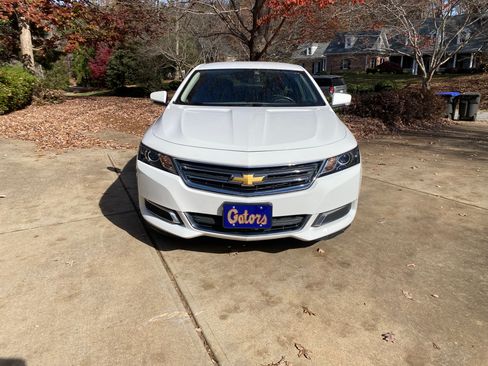 Used 2017 Chevrolet Impala LT w/ Leather Package image 4