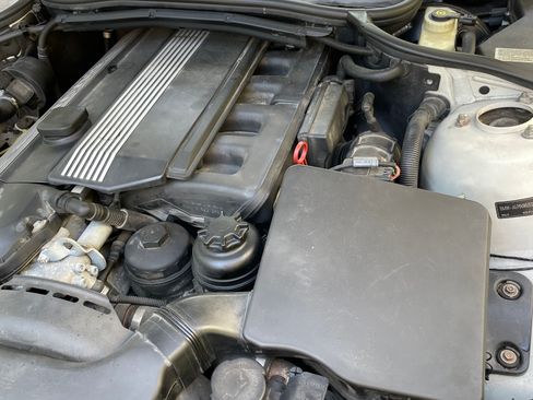 Used 2006 BMW 325Ci Convertible image 28