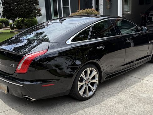 Used 2015 Jaguar XJ AWD image 5