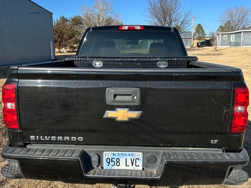 Used 2018 Chevrolet Silverado 1500 LT w/ All Star Edition image 4