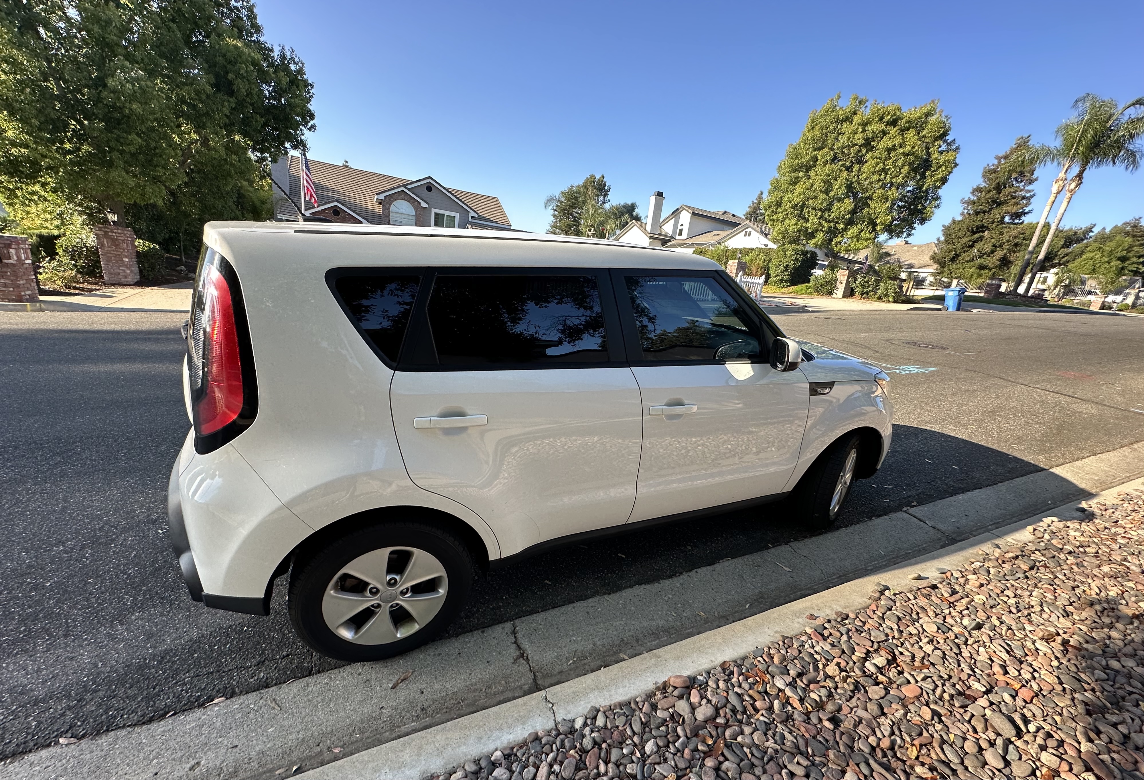 Used 2014 Kia Soul FWD image 6