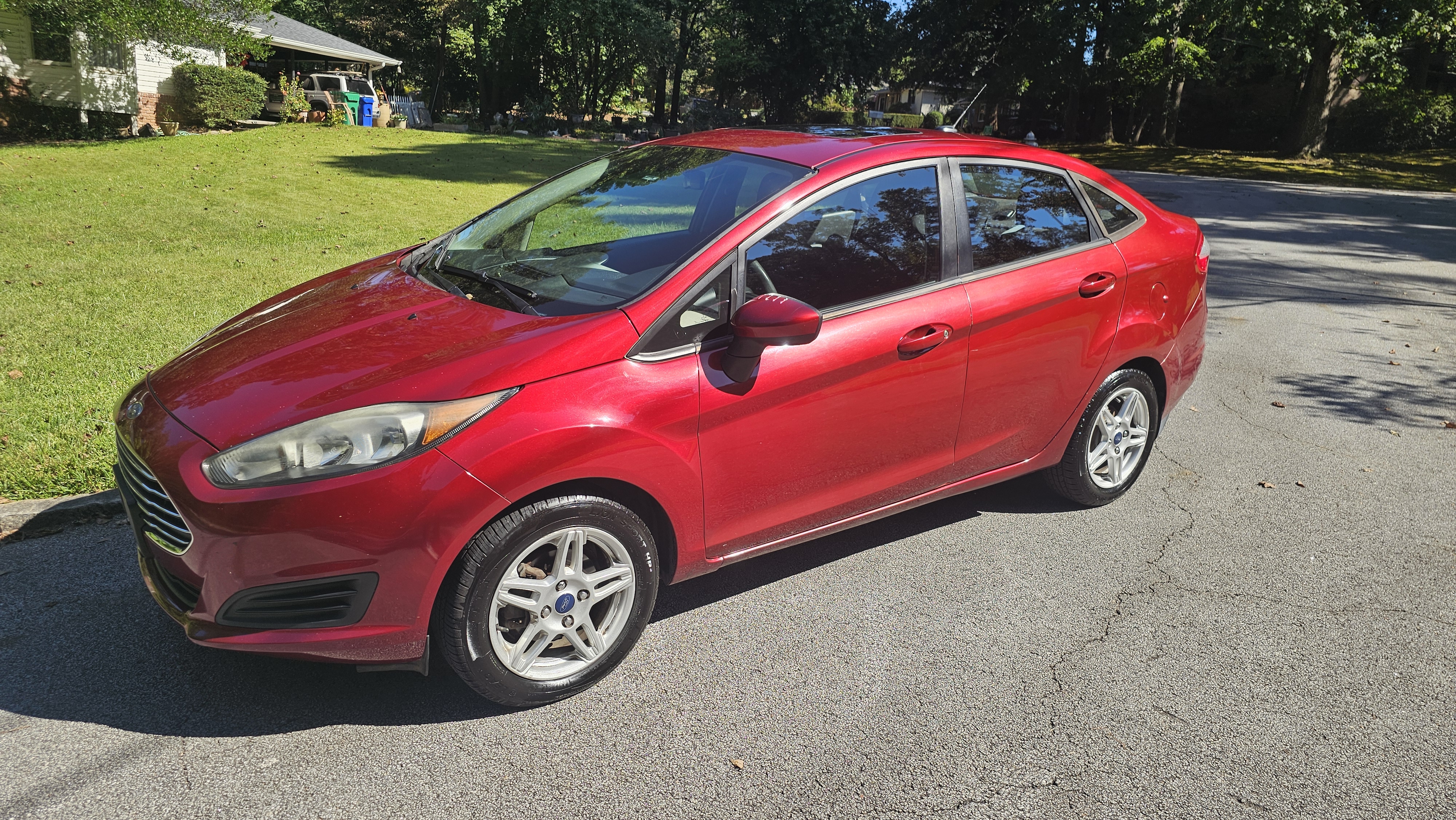 Used 2017 Ford Fiesta SE FWD image 11