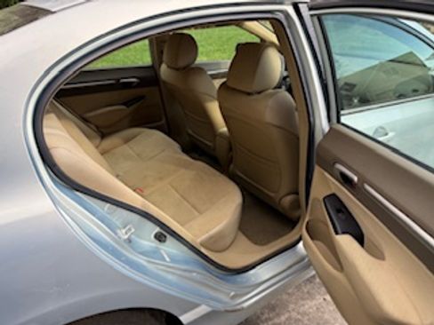 Used 2006 Honda Civic Hybrid Sedan image 5